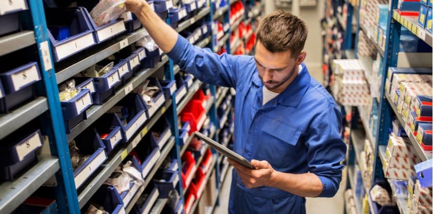 Pièces et stock en magasin